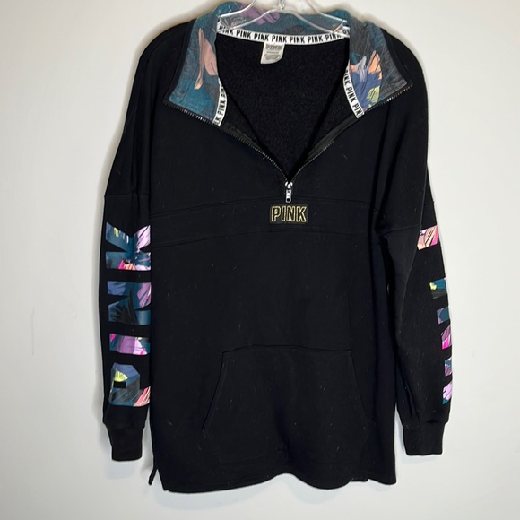Victoria Secret PINK Crew Neck Pullover Graphic Sweat Shirt - Picture 2 of 12